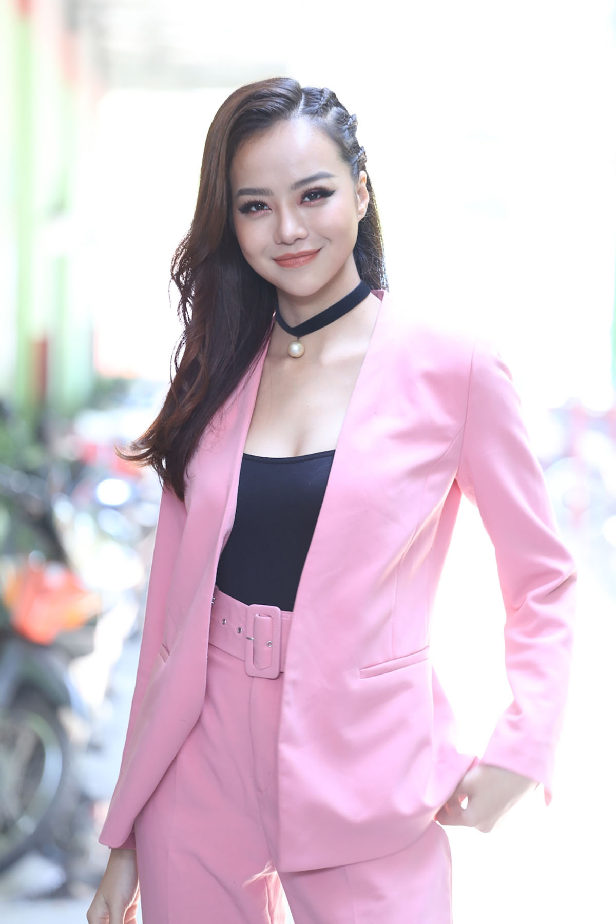 Sự khác biệt giữa cách hôn của Puka, Pha Lê, Kiều Ngân vừa được tiết lộ đầy bất ngờ