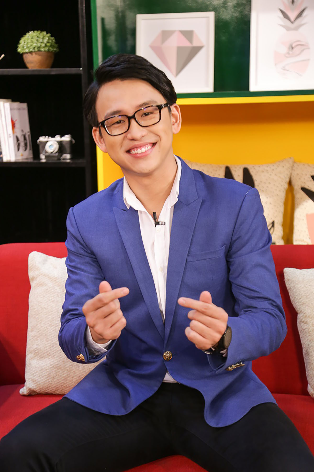 Cát Tường và Hoàng Rapper 'rủ rê' làm cố vấn chuyện tình yêu cho các bạn trẻ