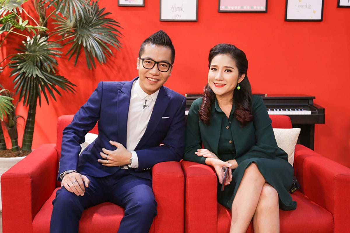 Cát Tường và Hoàng Rapper 'rủ rê' làm cố vấn chuyện tình yêu cho các bạn trẻ