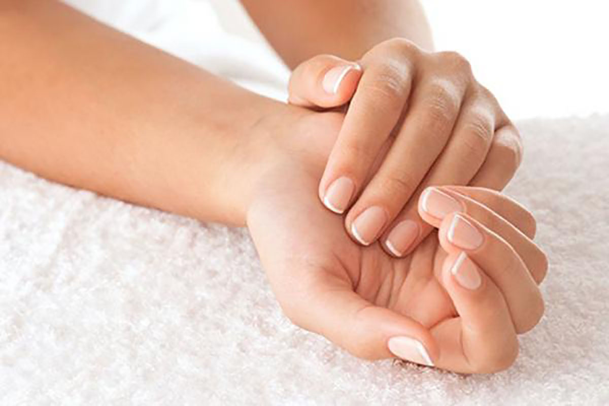 Đoán sức khỏe qua cơ thể: Ngực lớn có IQ cao, hông to sinh con nhất định thông minh