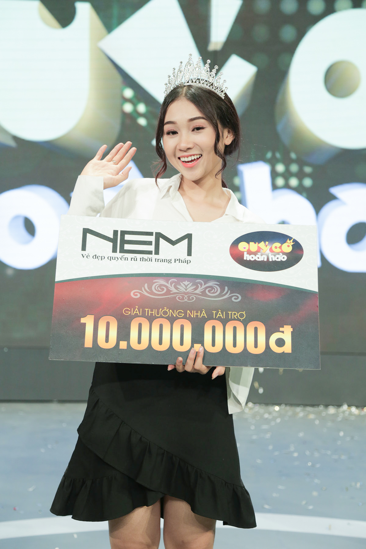 MC Hoàng Rapper lộ bí mật động trời: Cha 70 tuổi có 4 đời vợ