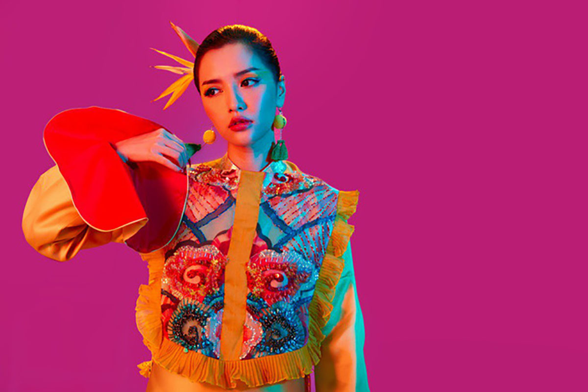 Chiến lược trở lại cùng Sơn Tùng M-TP của Bích Phương: Thay vì 'né' rồi ngồi 'chờ thời' thì chủ động trực tiếp đối đầu