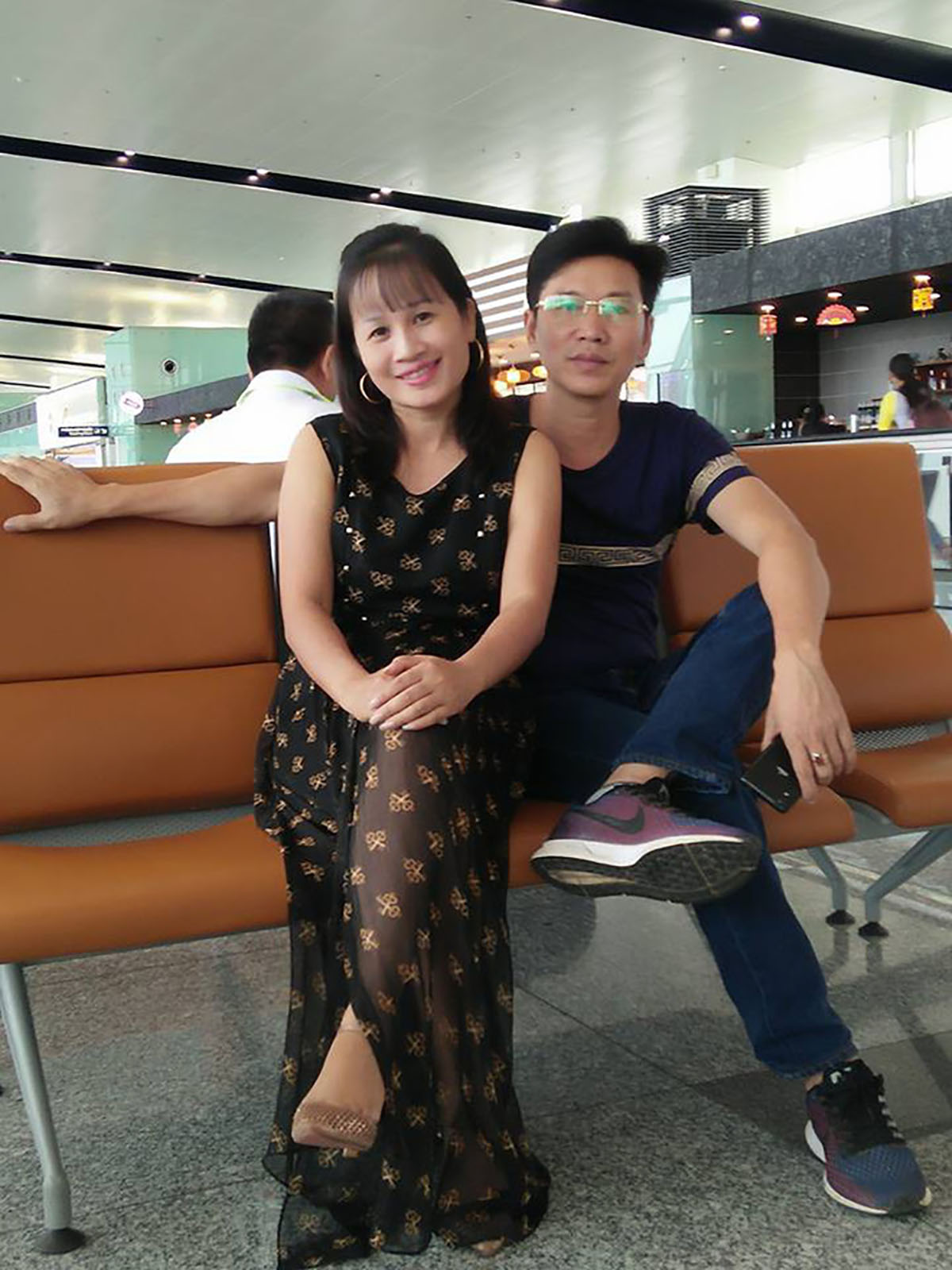 Lê Thị Dần 'Thách thức danh hài' lột xác ngoạn mục, lấn sân showbiz
