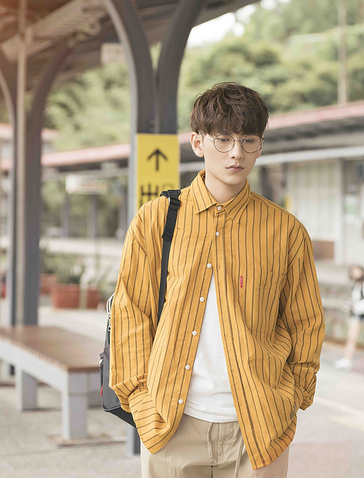 'Bóc mác' giá hàng hiệu của Sơn Tùng, Min, Isaac, Chi Pu, Bích Phương trong MV khủng