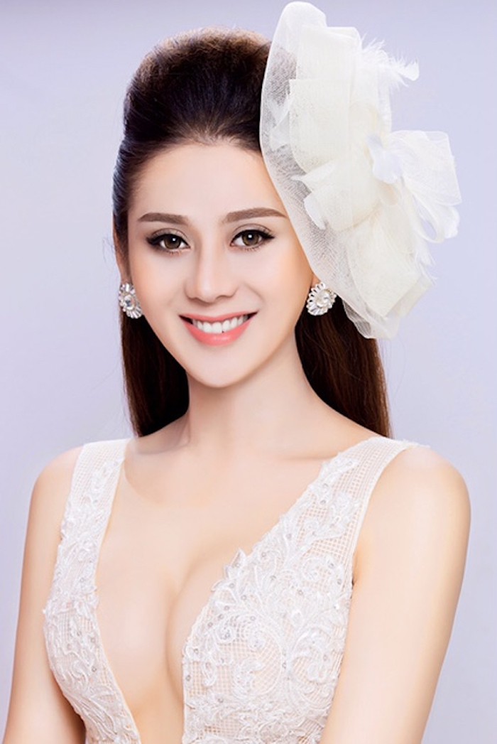 Lâm Khánh Chi từng 'trộm' đầm và giày của Thanh Thảo để thử