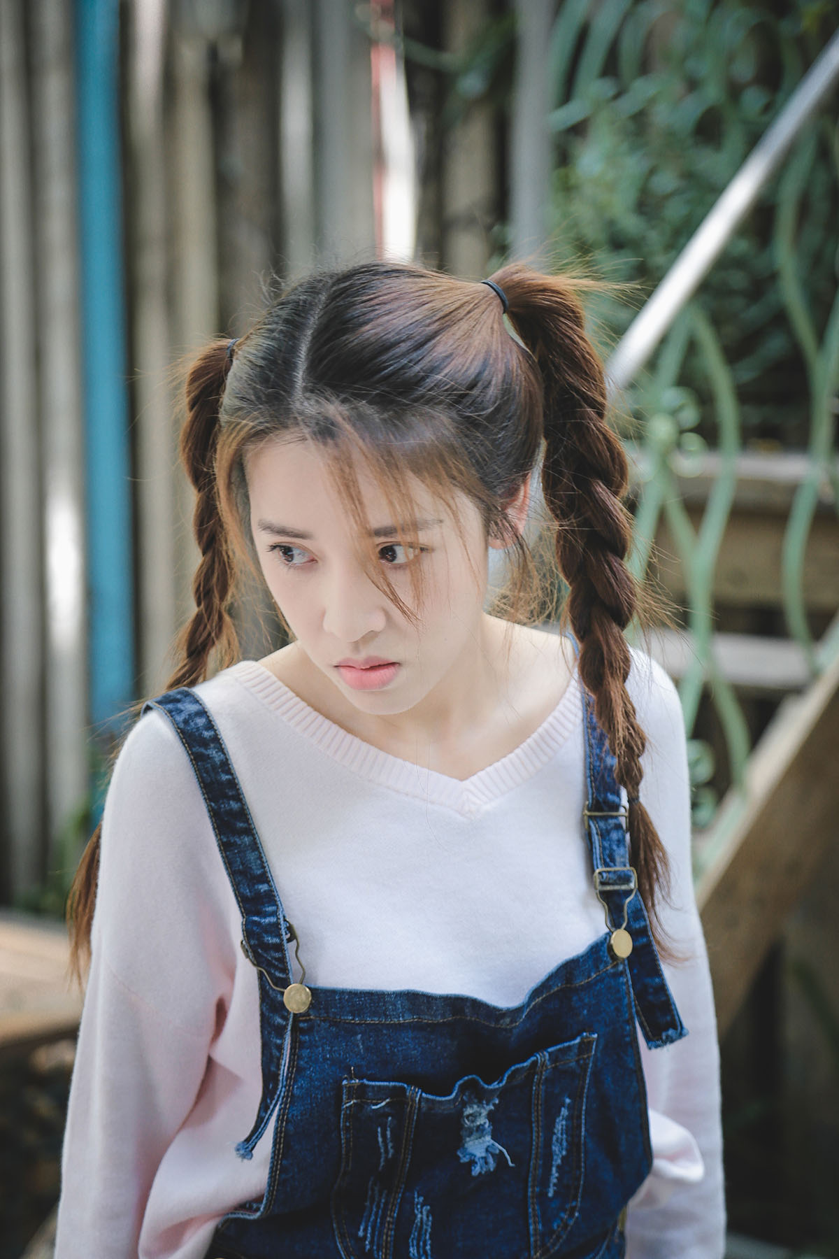 Huỳnh Lập liên tục đối mặt với hàng loạt chuyện bất ngờ khi Ai chết giơ tay’ càng về cuối