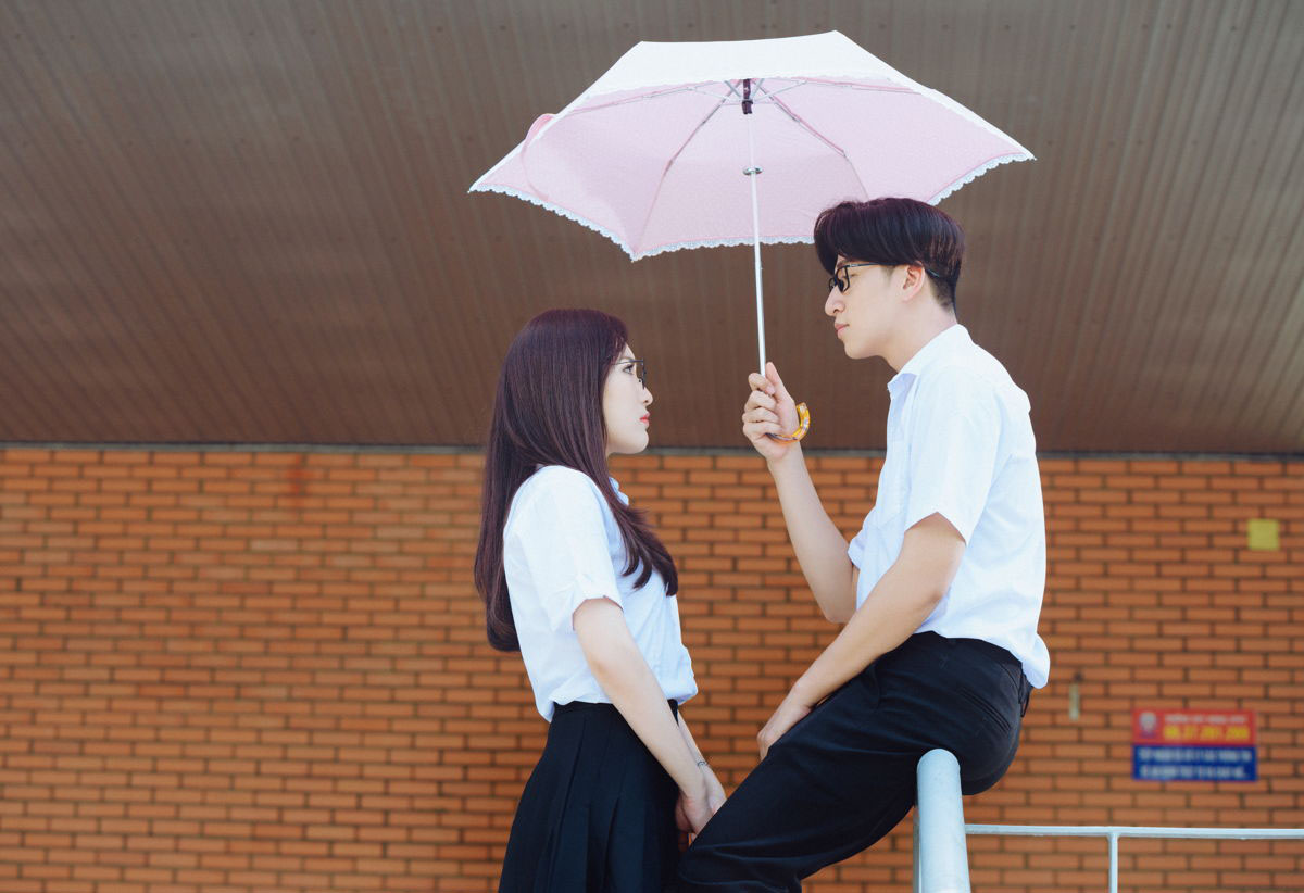 Cặp đôi Duy Ngọc – Annie hé lộ thanh xuân xưa và đậm chất thơ trong trailer MV mới