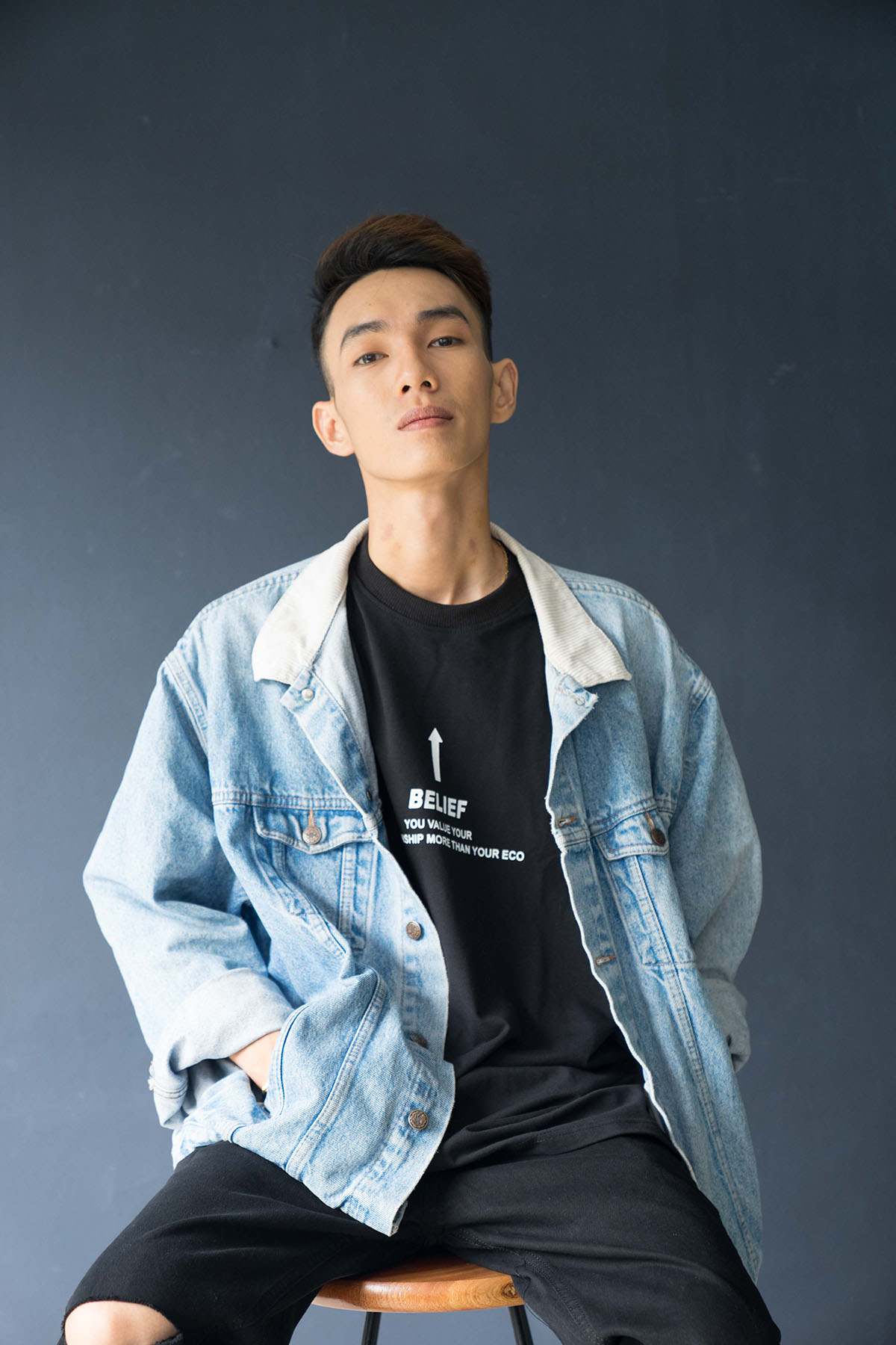 Hoàng Sơn – Trịnh Thảo mang chuyện tình vào MV ‘Thương nhiều hơn nói’ của nhóm Ba Chấm