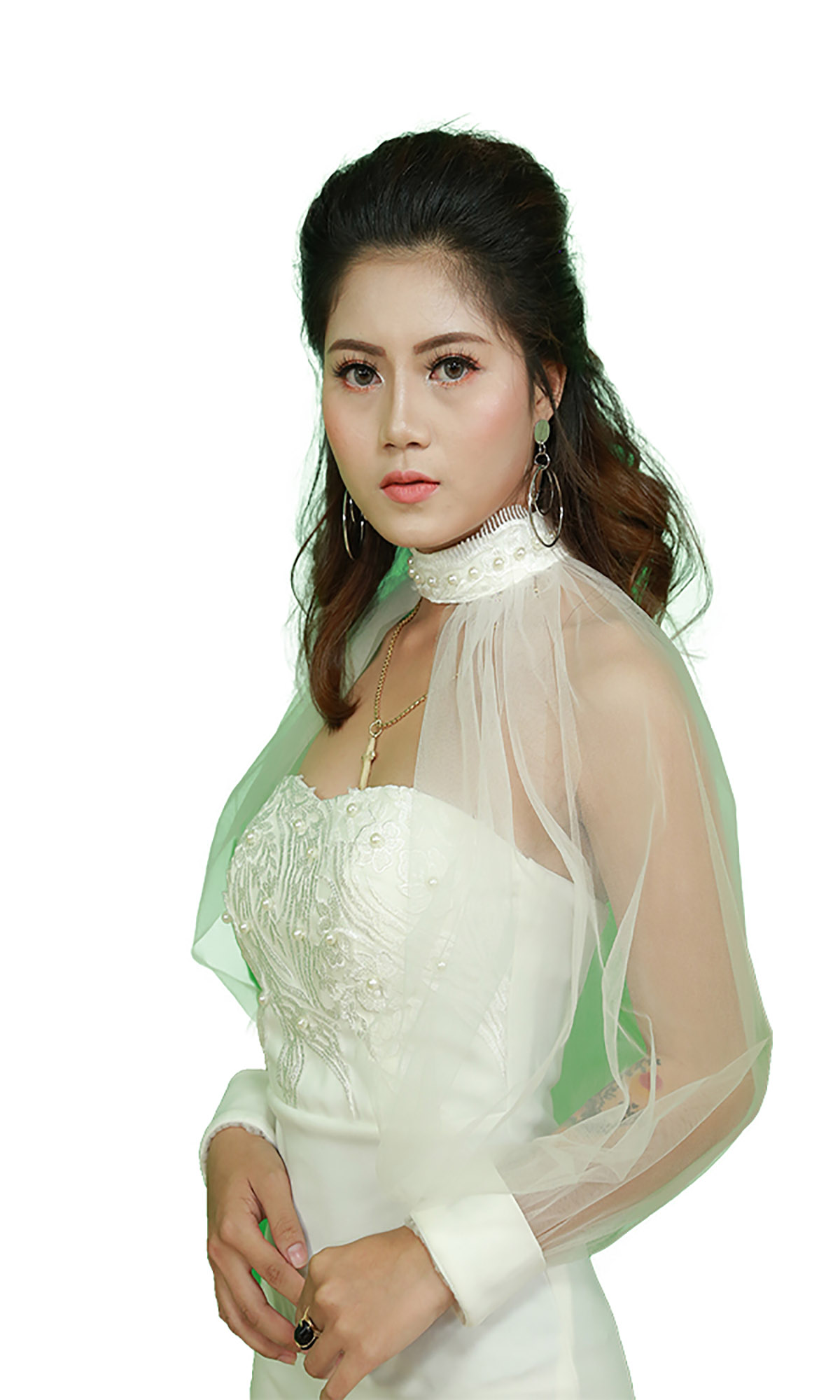 Vợ con đề huề, ca sĩ Tim vẫn rung rinh khi được gái lạ tỏ tình