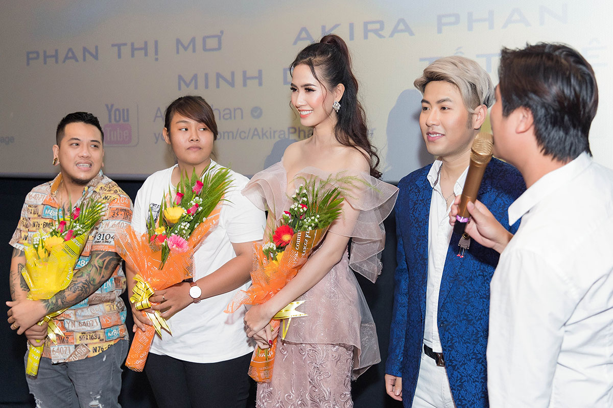 Ra mắt phim ca nhạc, Akira Phan khiến khán giả khóc cùng câu chuyện tình yêu đầy thử thách