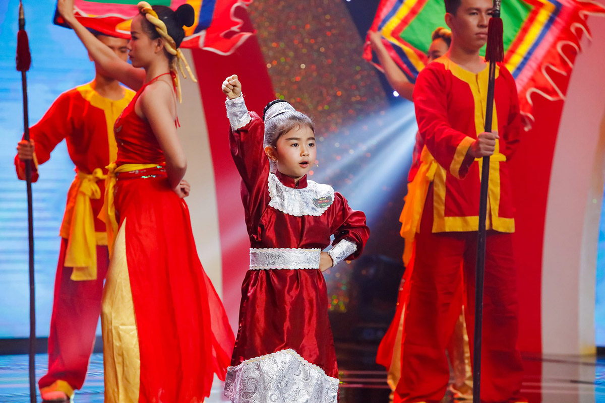 Đại Nghĩa trở thành “thần lật mặt” trong tập đầu tiên của Tiếu Lâm Tứ Trụ Nhí