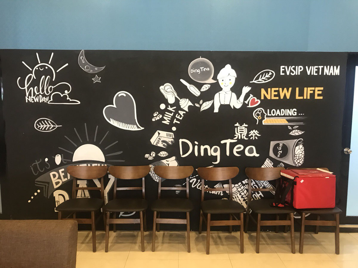 Sau ngày khai trương hoành tráng tại TP.HCM, Ding Tea liên tiếp 'đổ bộ' về Bình Dương và Đồng Nai