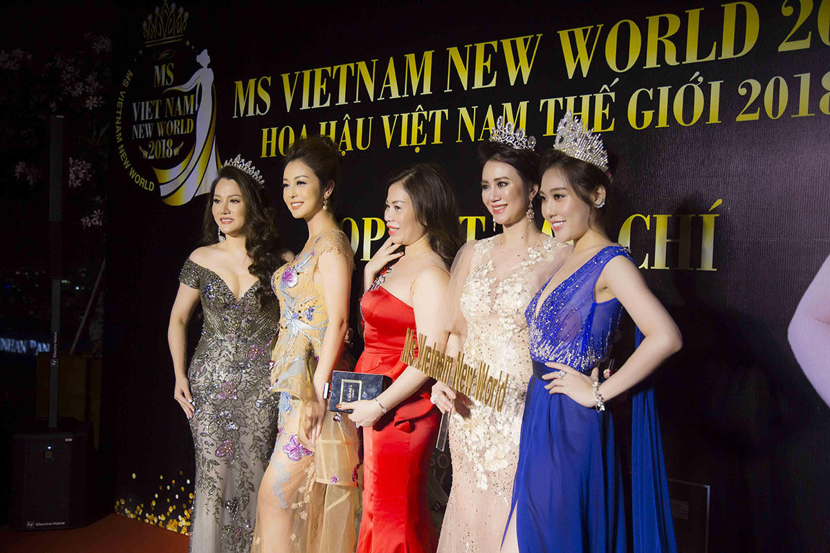 Bằng Kiều, Jennifer Phạm và dàn sao khủng 'đội mưa' mừng Hoa hậu Mỹ Vân ra mắt 'Ms. Vietnam New World 2018'