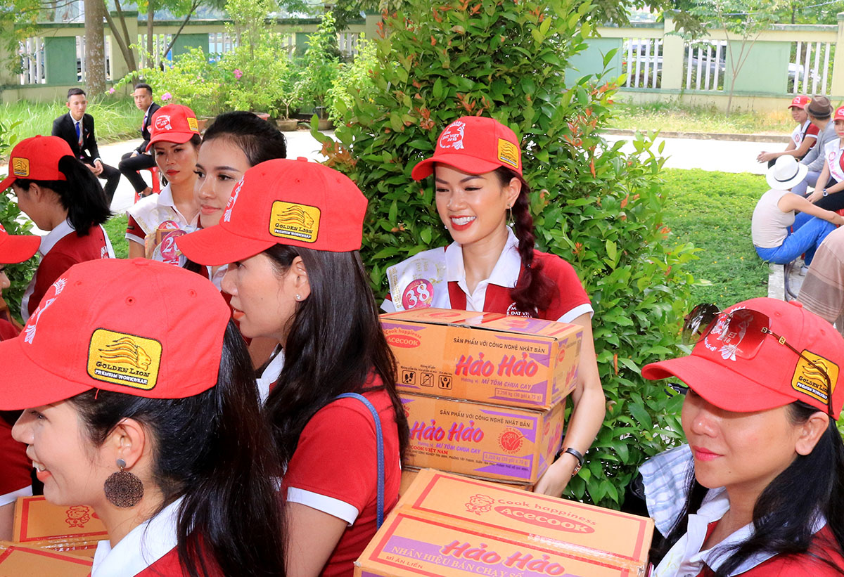 Cô gái từ bỏ nghề giáo viên vì ước mơ phát triển nền giáo dục Việt Nam và cái kết bất ngờ!
