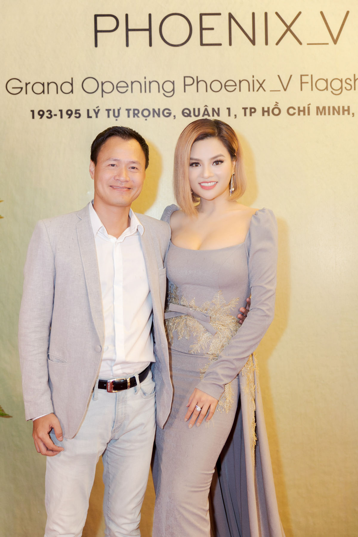 Vũ Thu Phương hạnh phúc viên mãn với chồng tài giỏi và 4 công chúa nhỏ thông minh