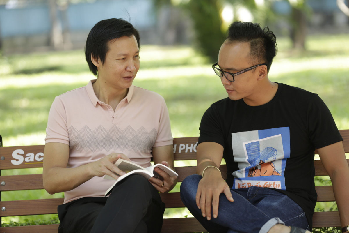 Đạo diễn Vũ Thành Vinh ra mắt cuốn sách 'Sự sống giá bao nhiêu?' giữa lằn ranh sinh tử