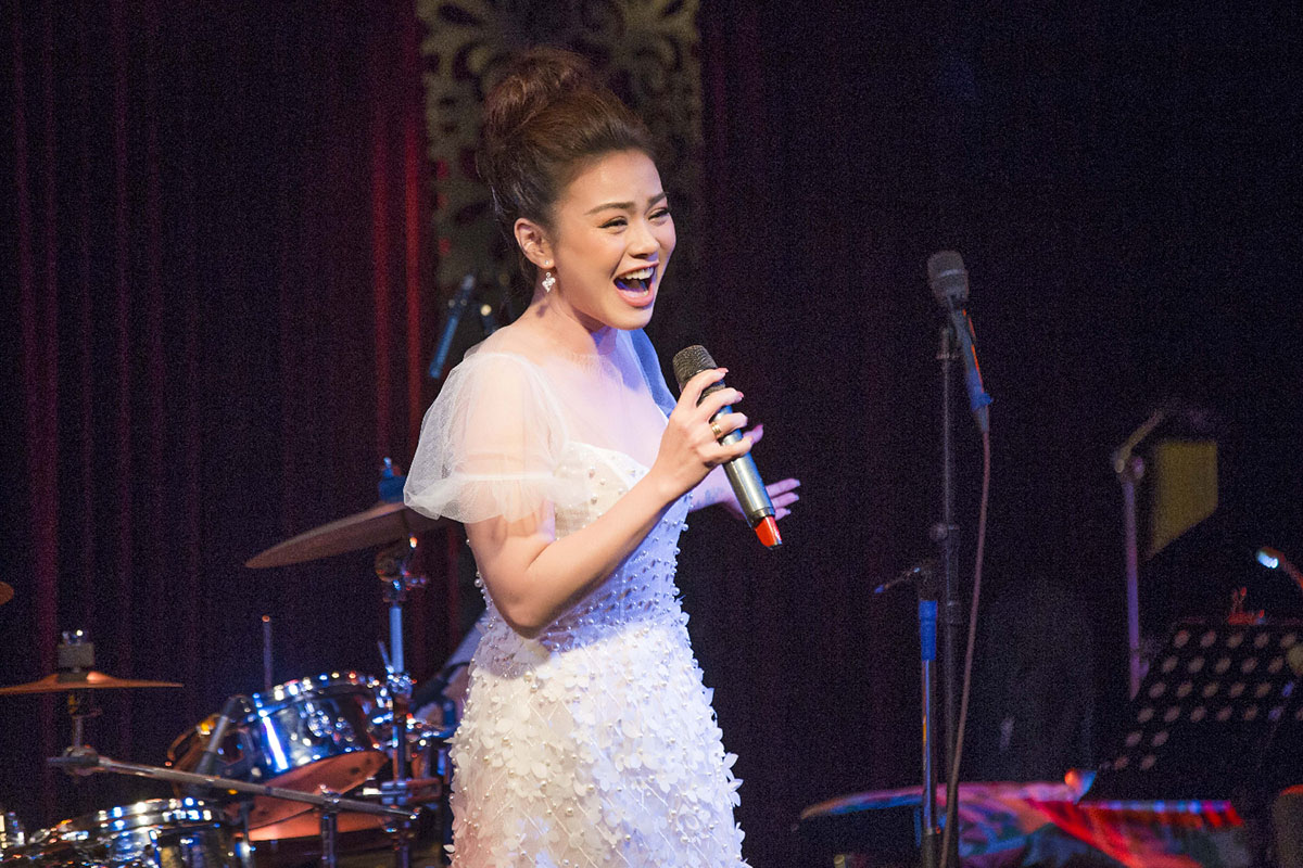 Hơn 10 tháng âm thầm chuẩn bị, Nguyễn Hải Yến xúc động ngày ra mắt album Vol.4 'Nguyễn Hải Yến & Những tình khúc Bảo Chấn'