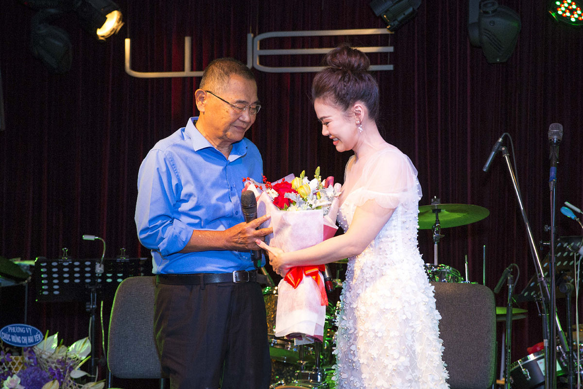 Hơn 10 tháng âm thầm chuẩn bị, Nguyễn Hải Yến xúc động ngày ra mắt album Vol.4 'Nguyễn Hải Yến & Những tình khúc Bảo Chấn'