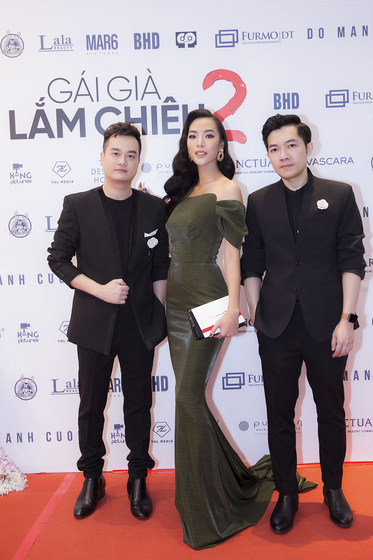 Thoại Tiên nhắm mắt, hồi hộp khi lần đầu xem vai diễn Maria Cao trong ‘Gái già lắm chiêu 2’