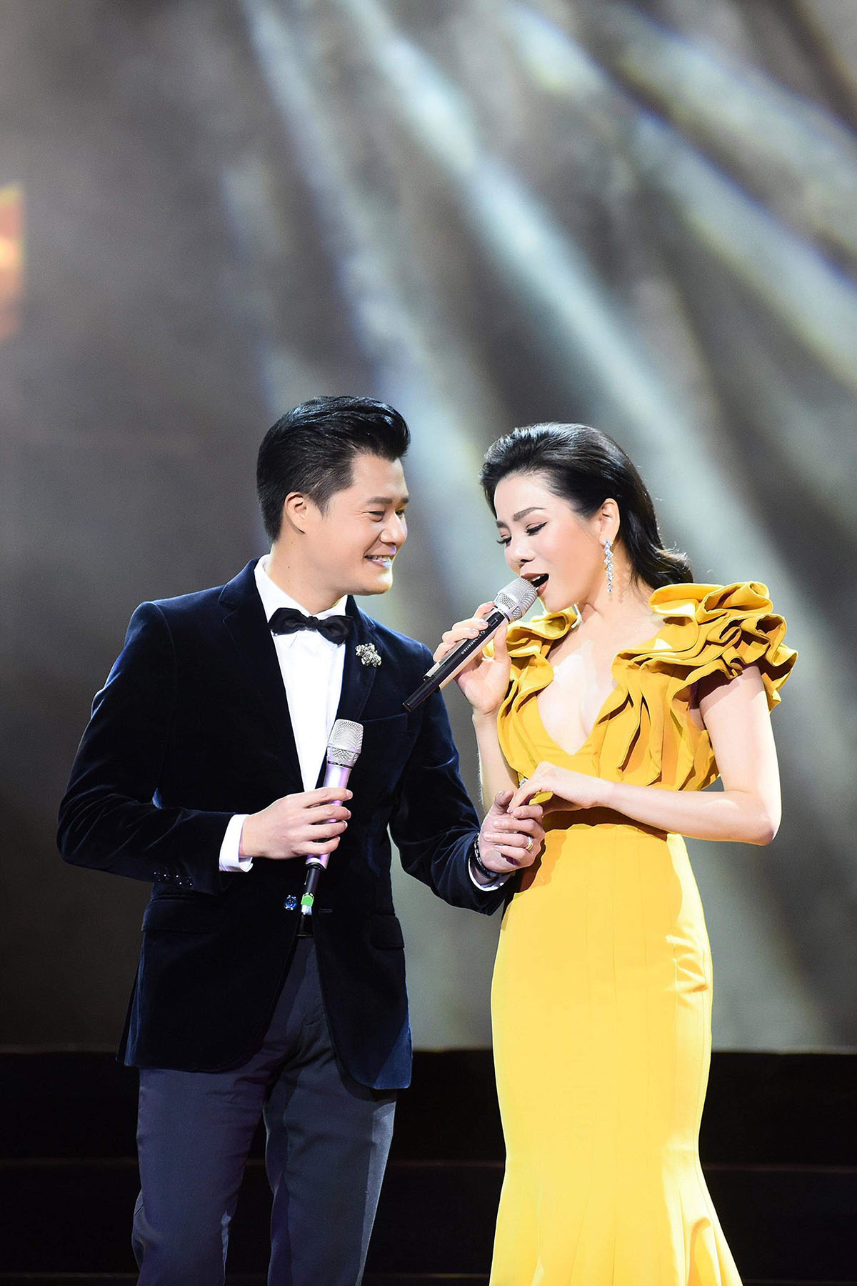 Lệ Quyên chi 4 tỷ thực hiện MV, liveshow đẳng cấp