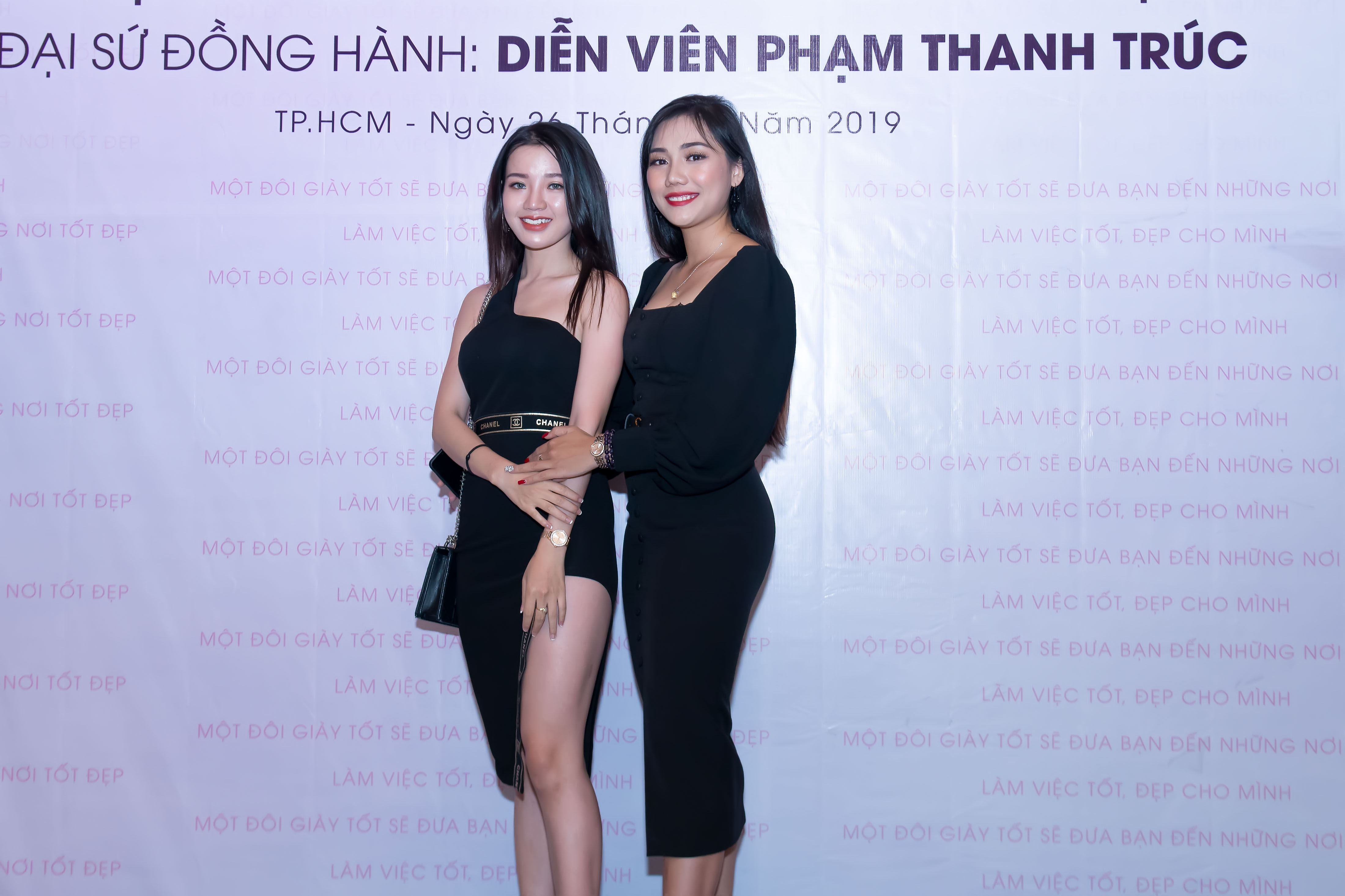 Giày cao gót Trinnie ra mắt quỹ 'Tiếp Bước Nụ Cười' chu cấp chi phí cho trẻ em nghèo