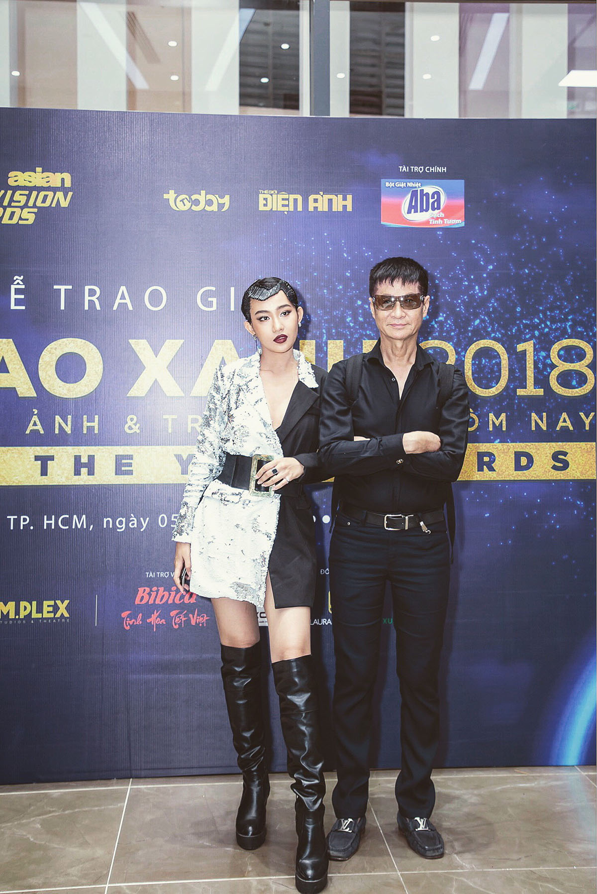 Cá tính hết mức trên thảm đỏ, Song Ngư nhận lời khen với phong cách riêng biệt