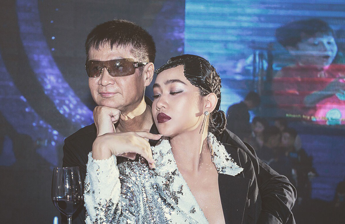 Cá tính hết mức trên thảm đỏ, Song Ngư nhận lời khen với phong cách riêng biệt