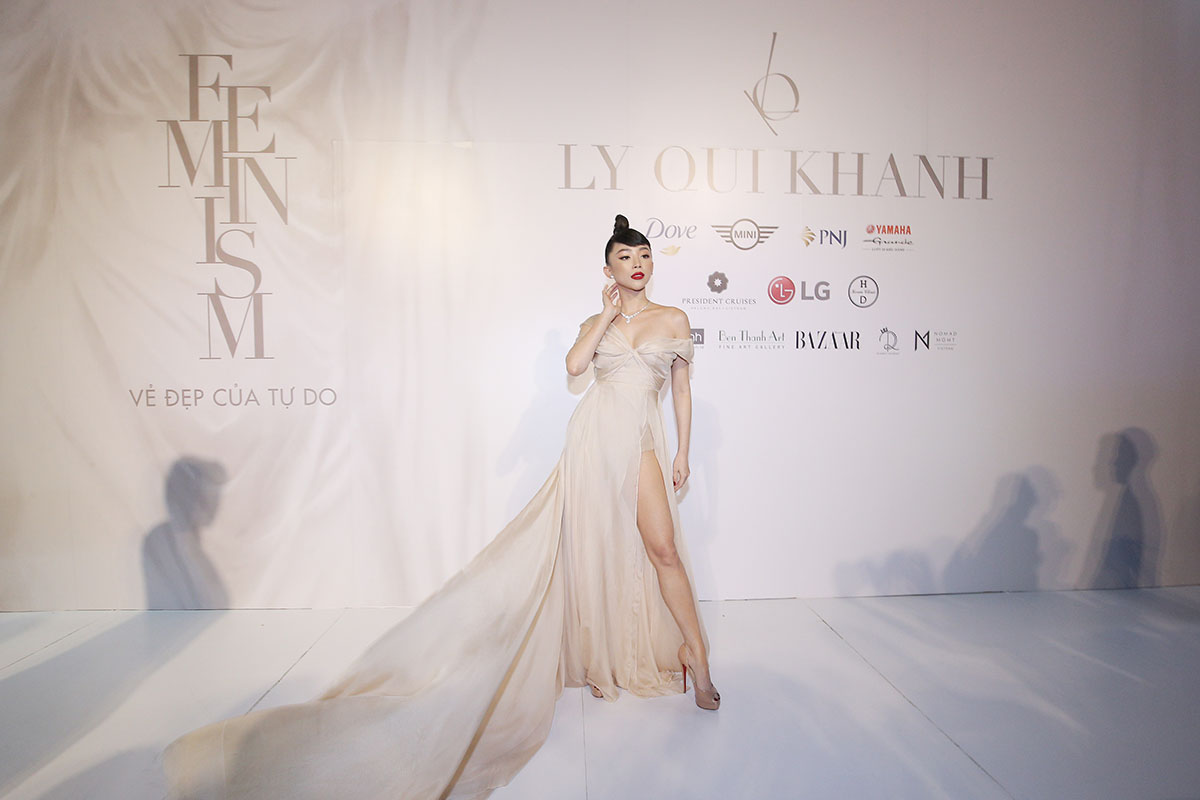 Ca sĩ Quang Vinh xuất hiện sớm nhất, ủng hộ show diễn lớn của bạn thân Lý Quý Khánh