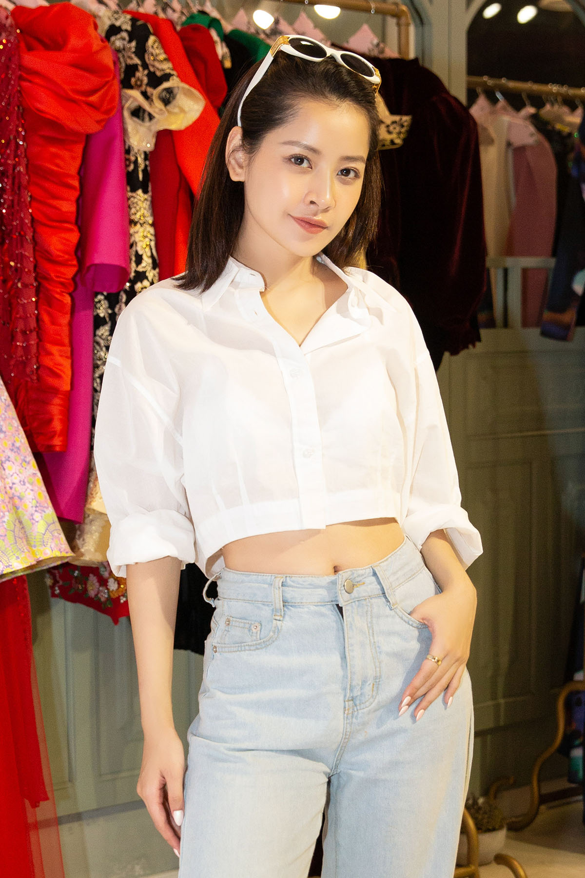Chi Pu và Quỳnh Anh Shyn cực 'chất', thử đồ tham dự show diễn kỷ niệm 10 năm của Lý Quí Khánh