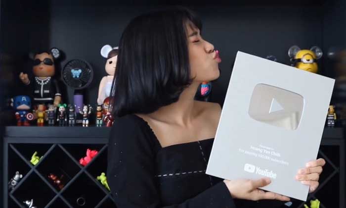 Hoàng Yến Chibi mất ngủ vì nút bạc YouTube đầu năm 2019