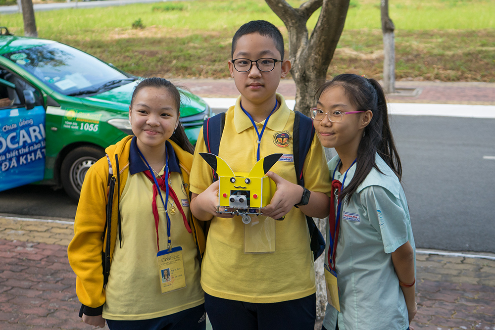 Chung kết SRobot 2019: Ngưỡng mộ trước sự sáng tạo của các tài năng trẻ