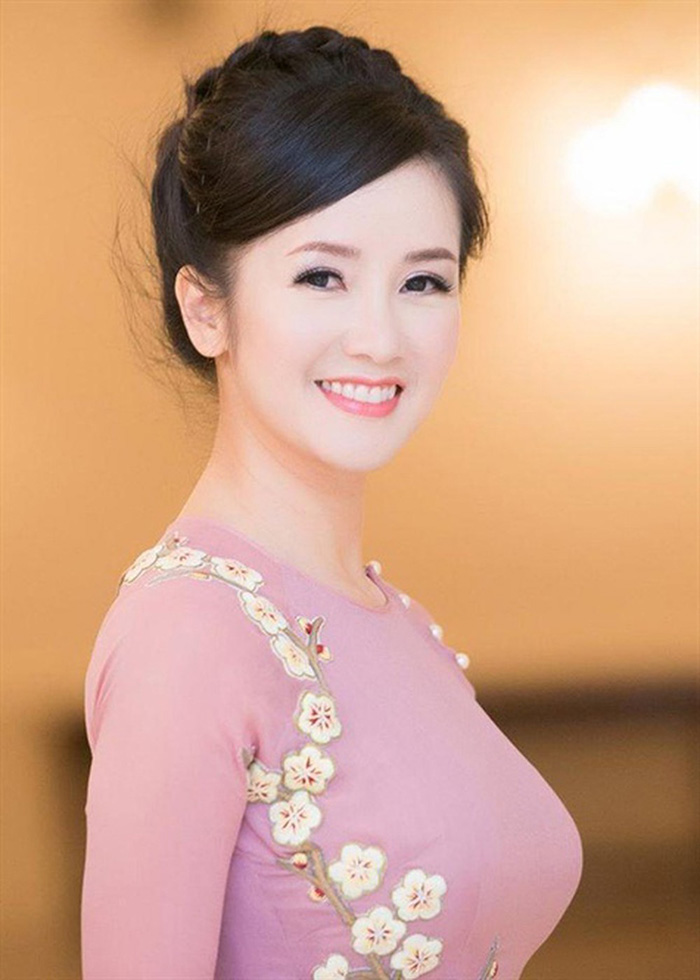 Hồng Nhung - Bùi Anh Tuấn: Hai ngôi sao đáng mong đợi tại Son III - Hương