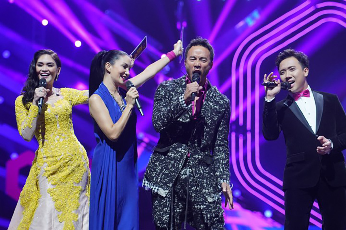 Trấn Thành tự tin 'bắn' tiếng Anh trôi chảy trong vai trò MC sự kiện Quốc tế
