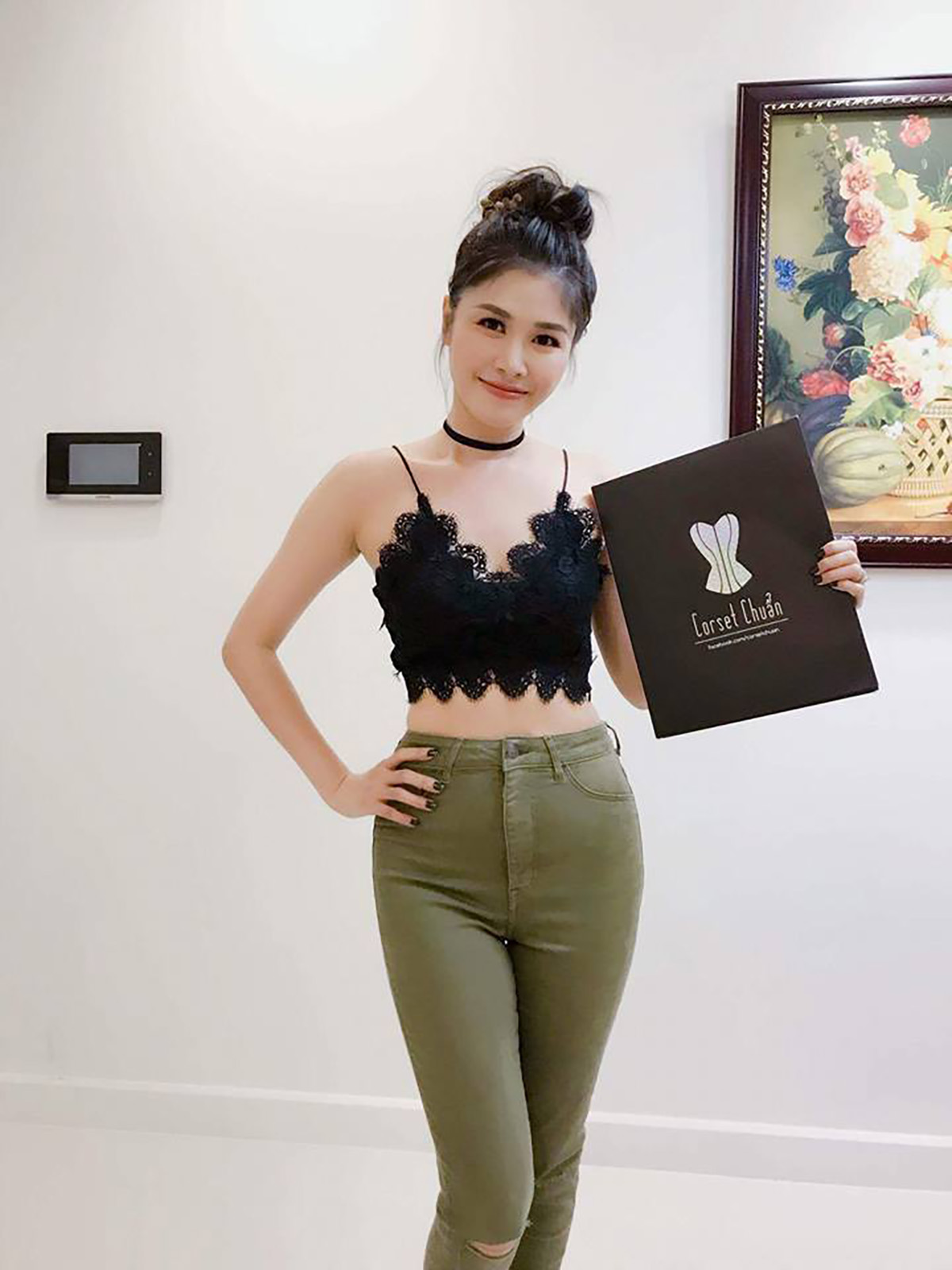 Hàng loạt sao Việt ưa chuộng nịt bụng Corset Chuẩn: Đủ để khẳng định không phải hàng nhái