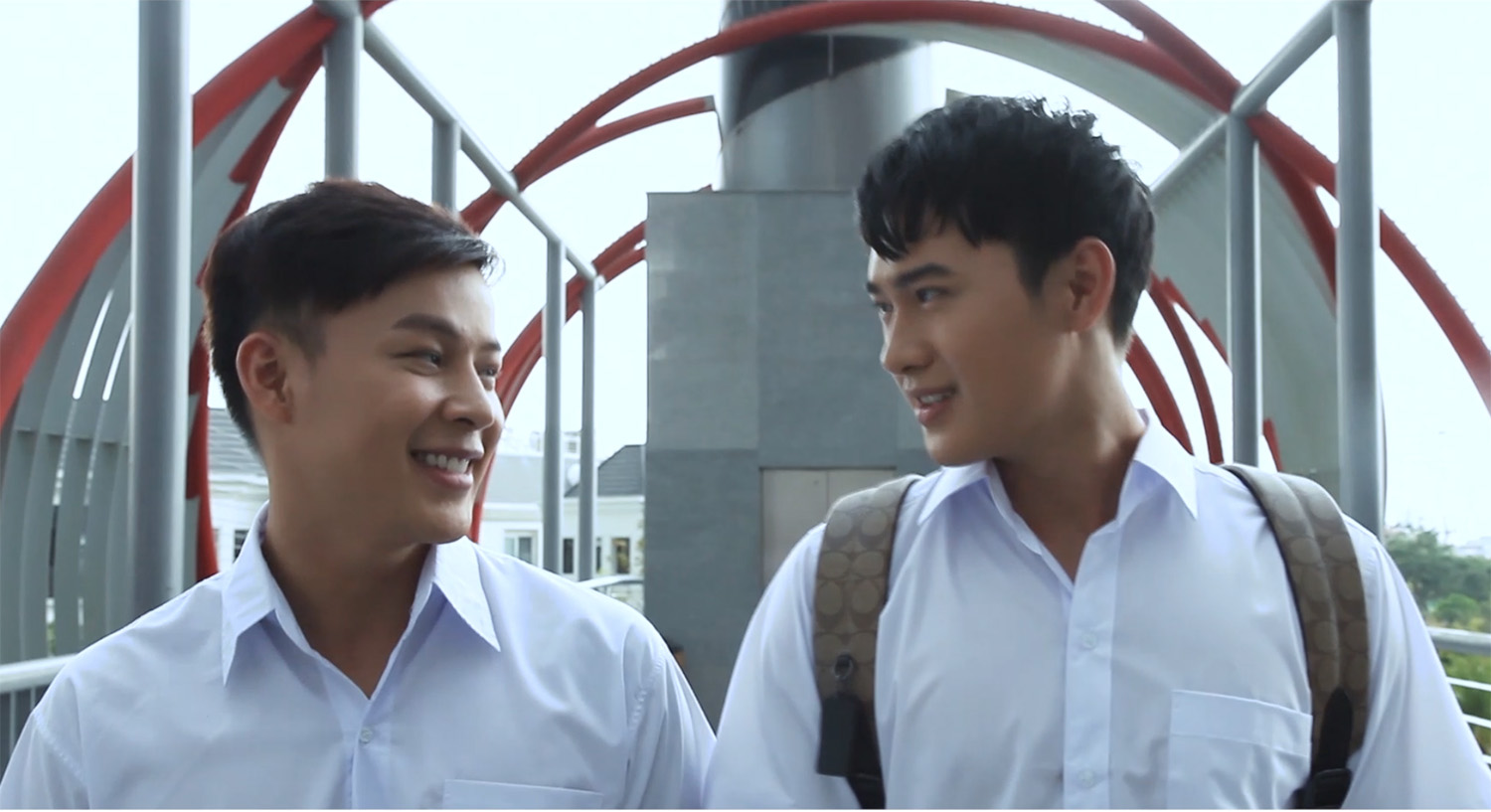 Don Nguyễn mang câu chuyện Friendzone vào MV nhạc phim ‘Gọi giấc mơ về’ của Sơn Ca