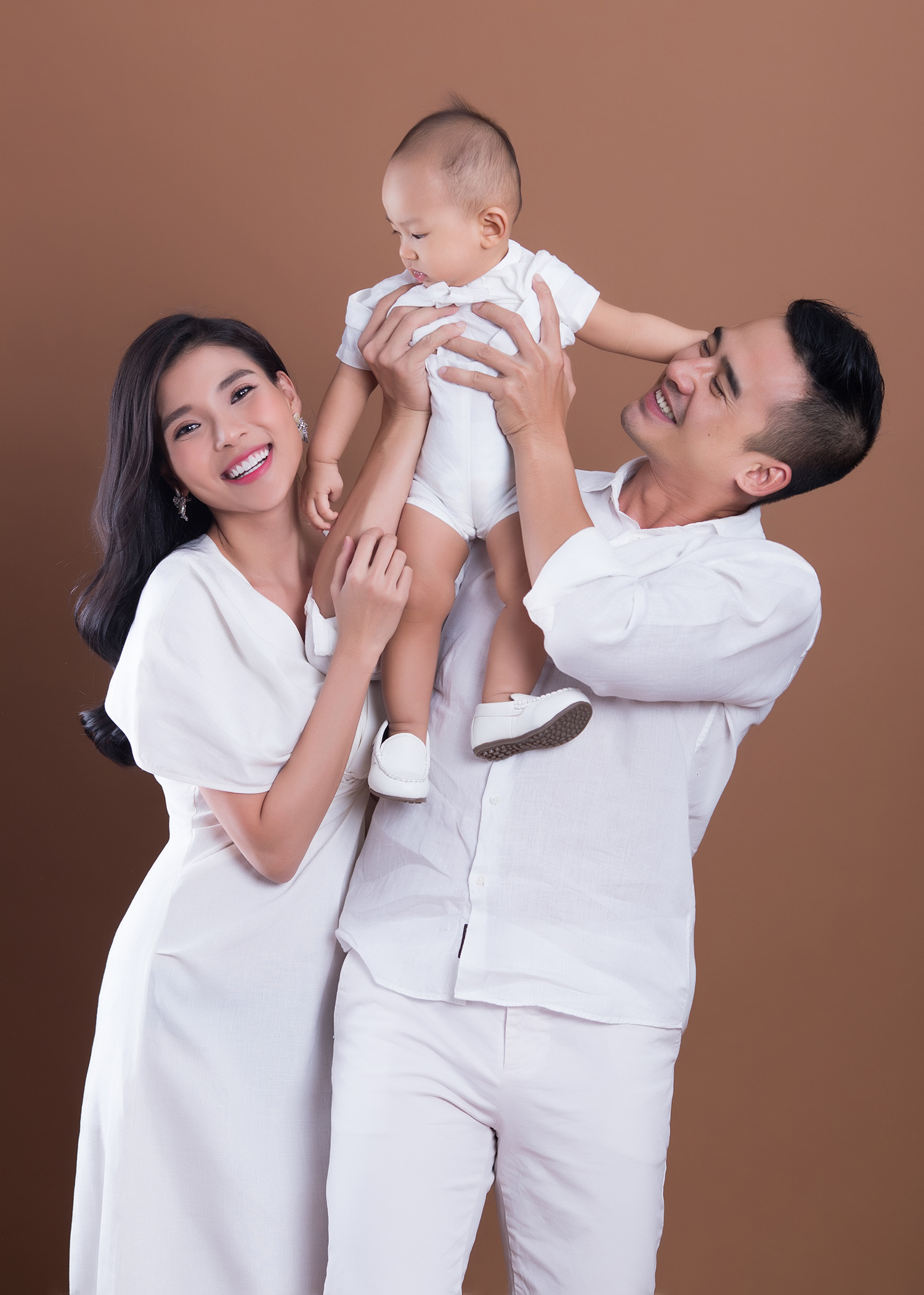Lương Thế Thành hạnh phúc khi con trai Bảo Bảo giống cha như tạc