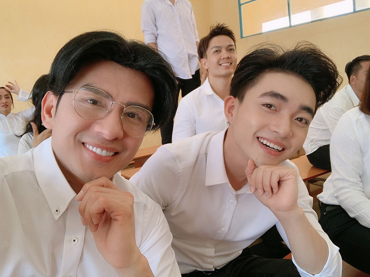 Đan Trường - Trung Quang trở về thời học sinh với 'Nắng sân trường' ver 2019