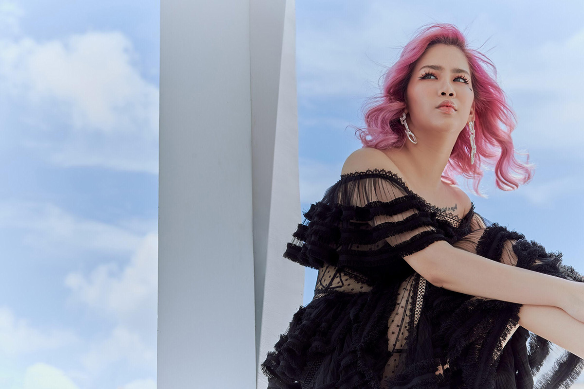 Á quân The Voice 2015 chính thức Nam tiến, tiếp tục trổ tài sáng tác