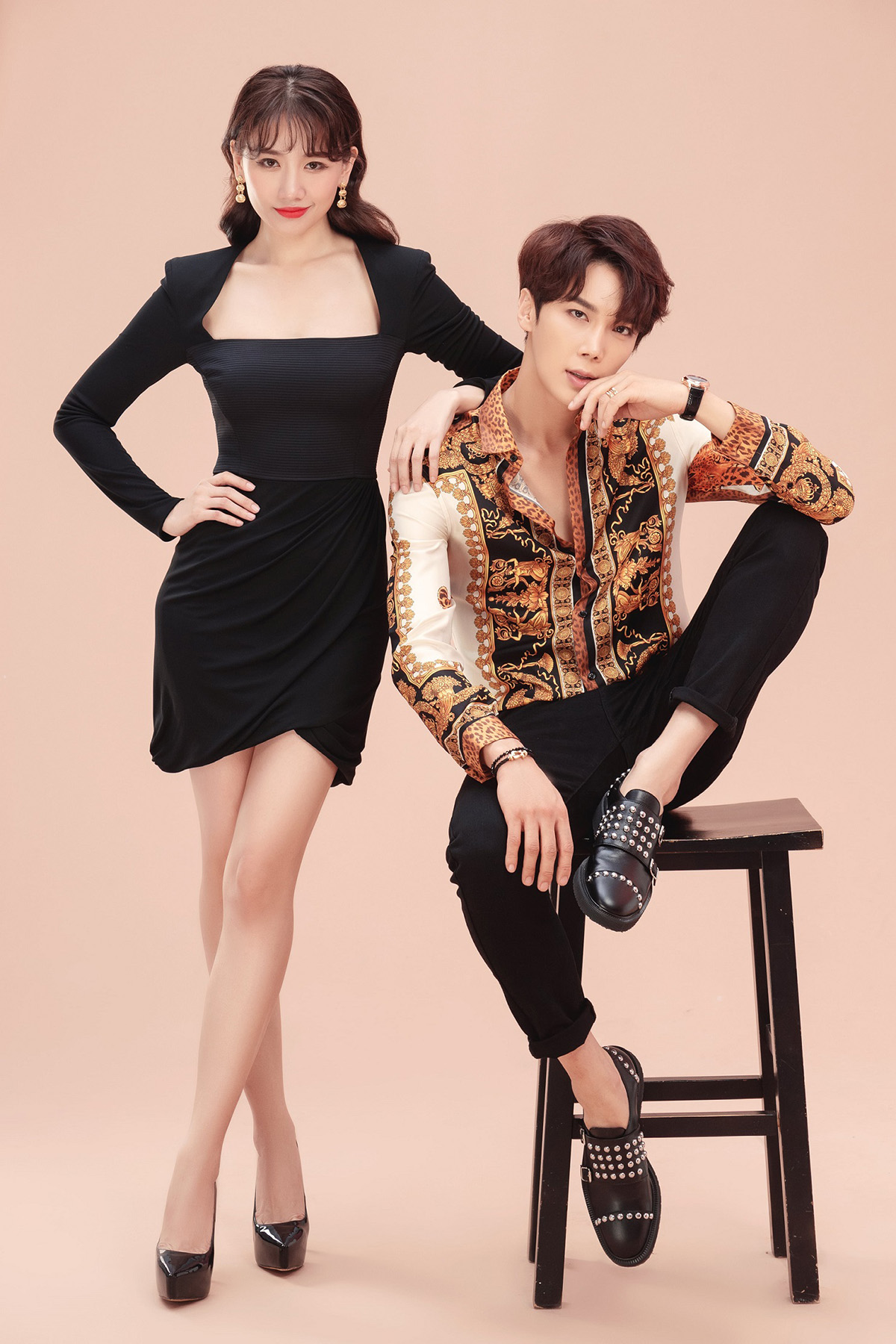 'Ganh tỵ' khi Hari Won ôm thân thiết với Park Jung Min - thành viên của nhóm nhạc SS501