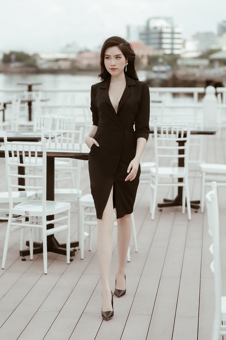 Elegant Women - dòng thời trang cho những cô nàng thanh lịch