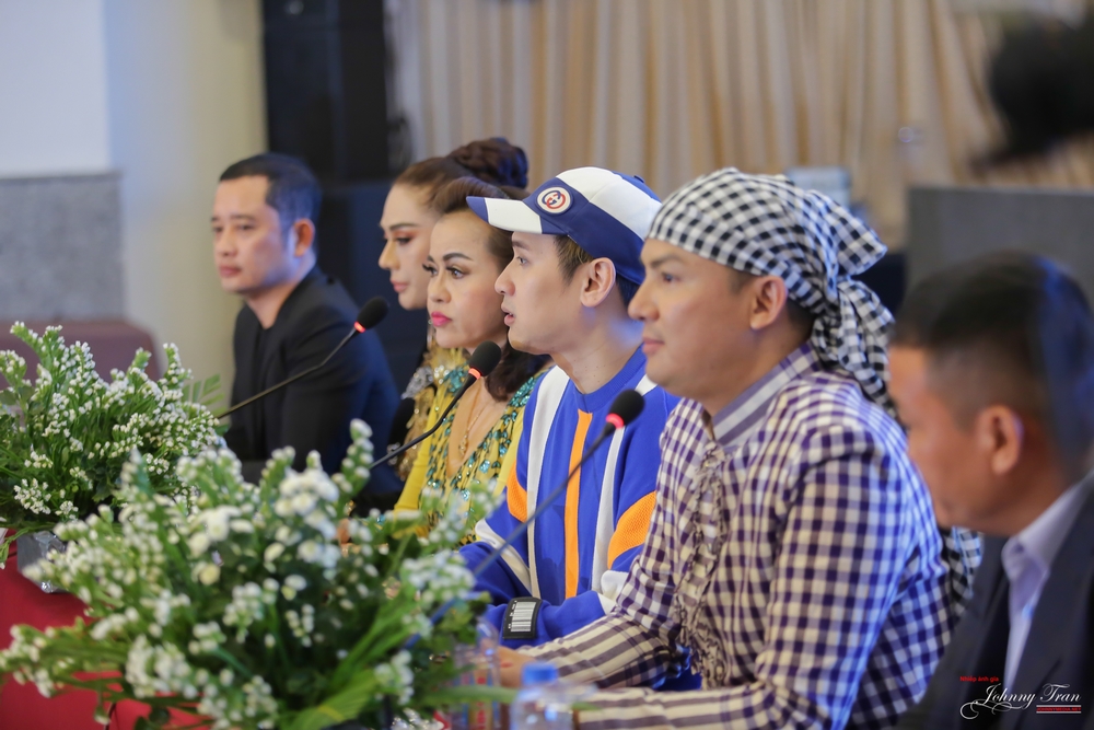 Nguyên Vũ, Diễm Hương, Lâm Khánh Chi truyền cảm hứng và tìm kiếm 'Đại sứ nhân ái Việt Nam 2019'