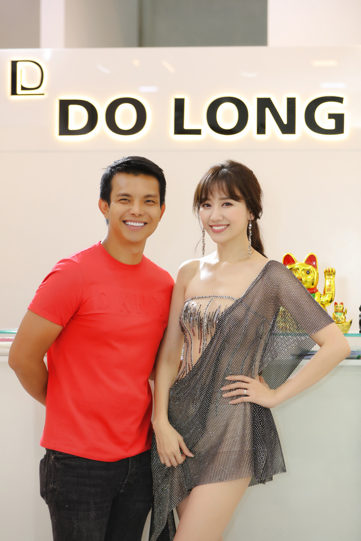 Hari Won 'chịu chơi' chi hàng trăm triệu đồng tiền trang phục cho Concert
