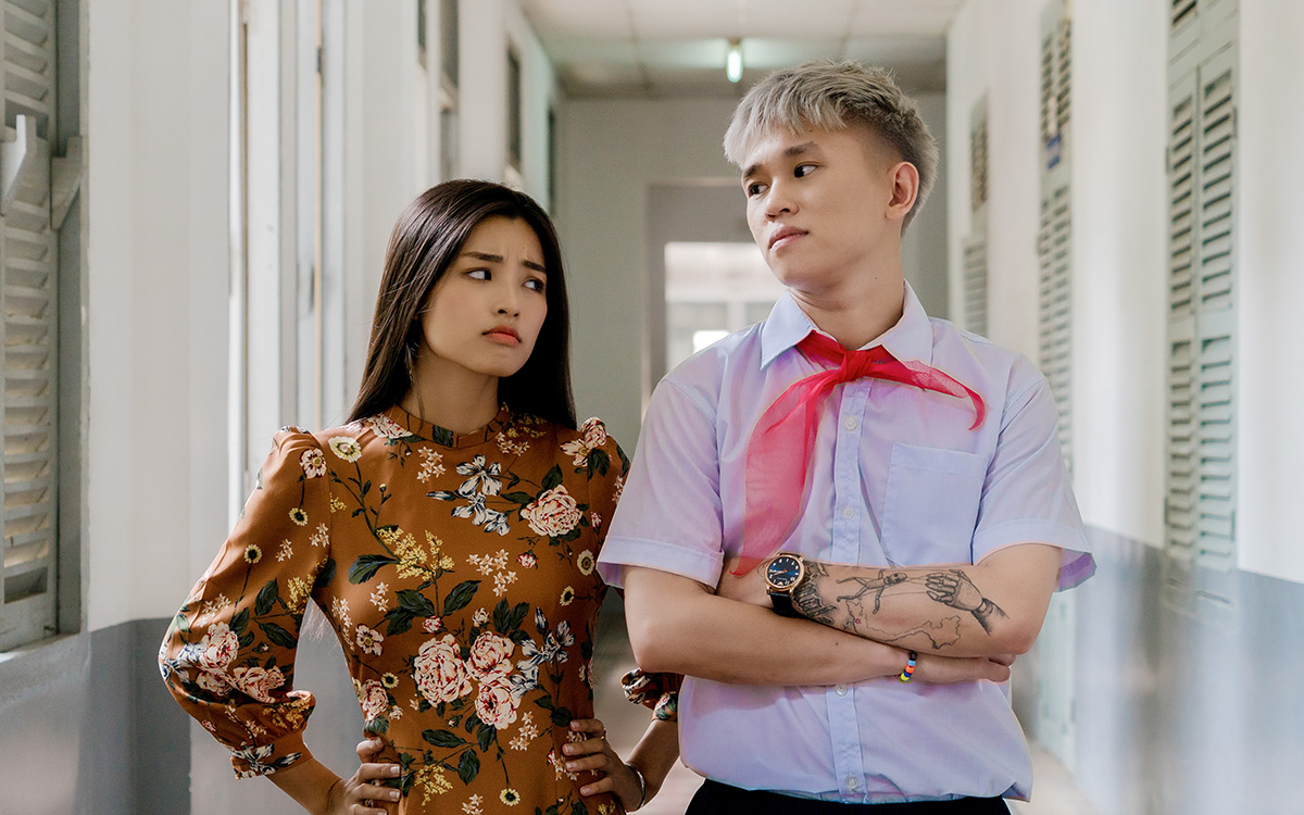 B Ray tung MV 'Yêu như trẻ con' vô cùng đáng yêu khiến fan háo hức