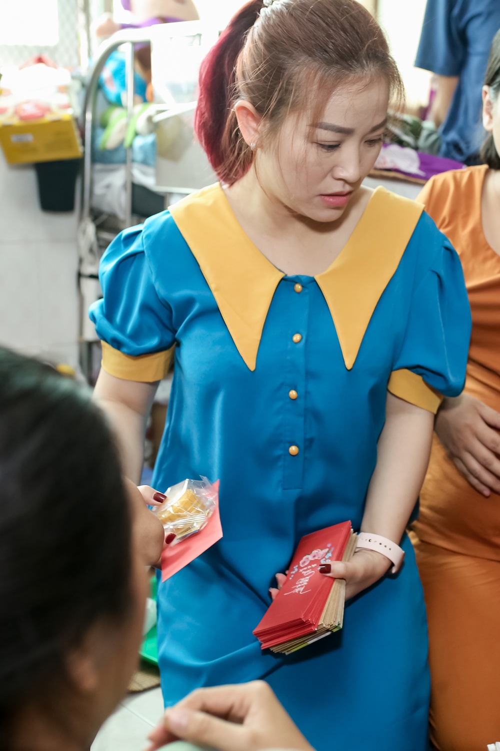 Kiều Linh xúc động nhớ về quãng thời gian khó khăn khi đi làm từ thiện
