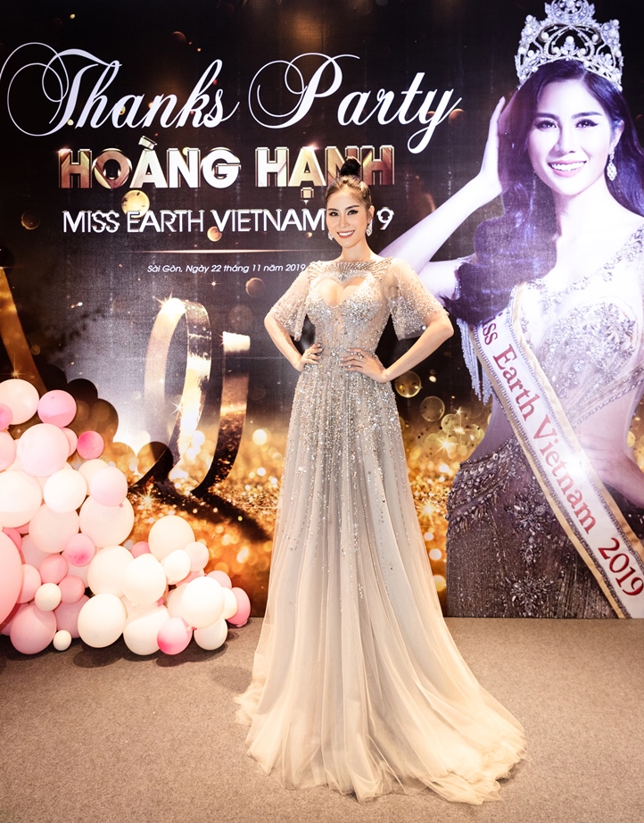 Trở về từ Miss Earth 2019, Á hậu Hoàng Hạnh chia sẻ nhiều dự án mới