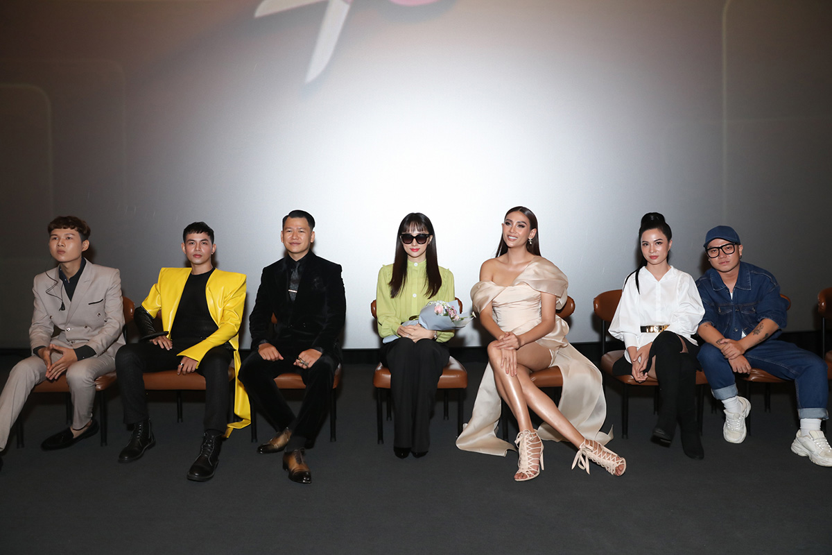 'Nhà thiết kế tương lai nhí' mùa đầu tiên: NTK Hoàng Minh Hà cầm trịch show, Hương Giang ẩn ý 'tình chị em cây khế' với Võ Hoàng Yến