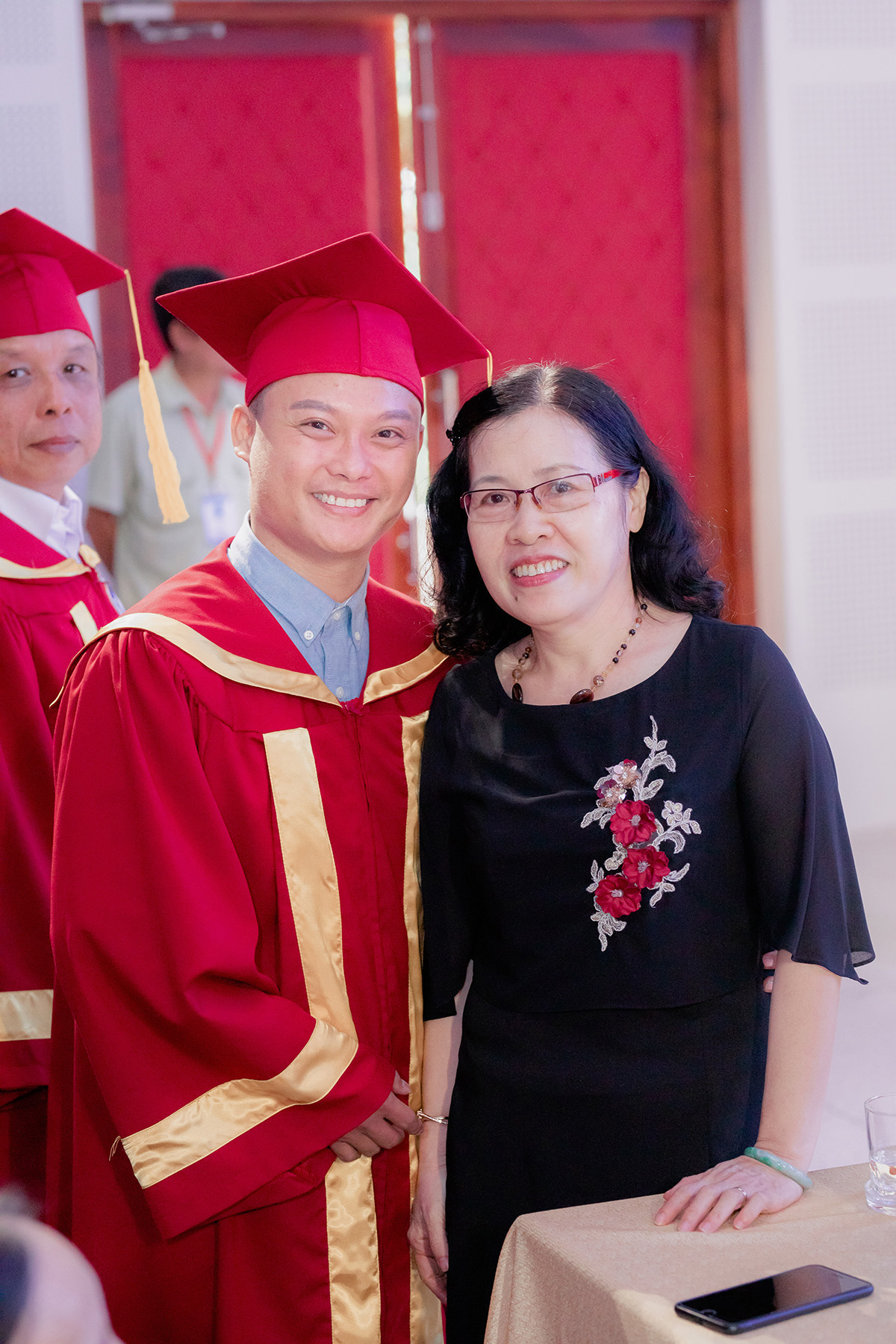 Biên đạo múa, Giảng viên Vĩnh Khương nhận bằng Thạc sĩ ngành Quản lý Văn hoá
