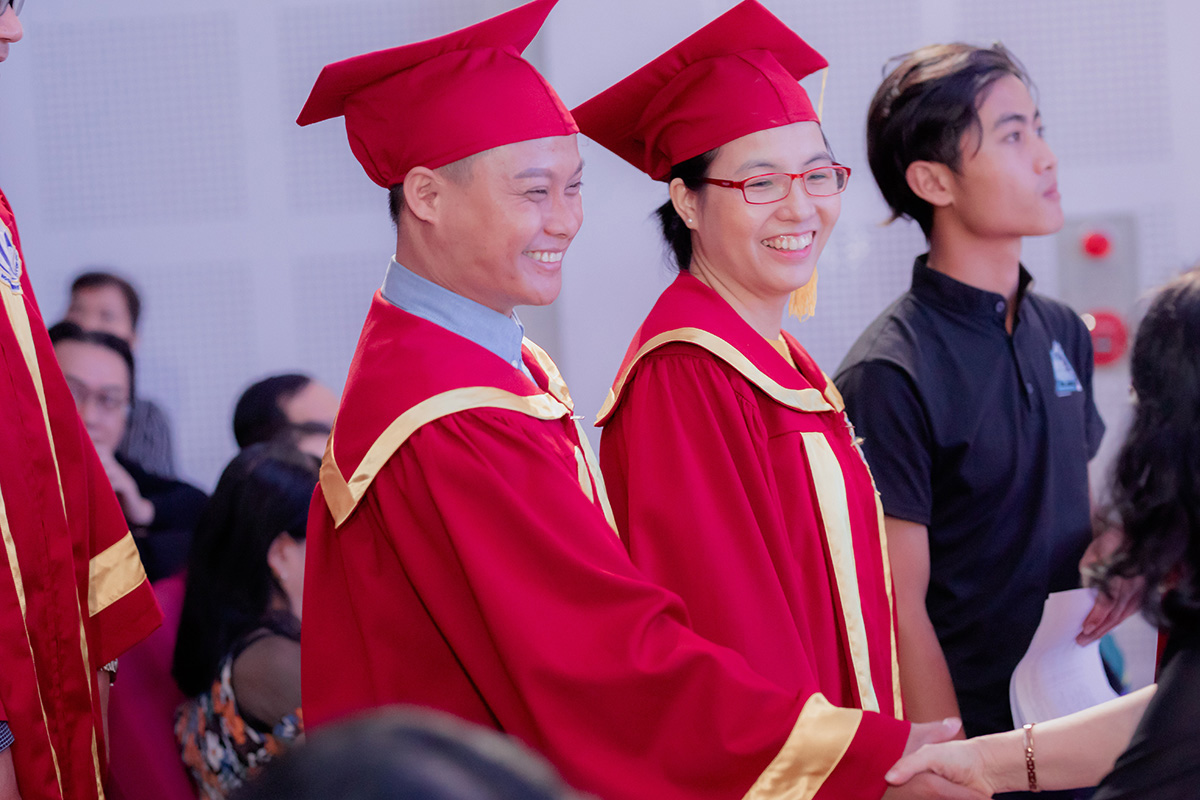 Biên đạo múa, Giảng viên Vĩnh Khương nhận bằng Thạc sĩ ngành Quản lý Văn hoá