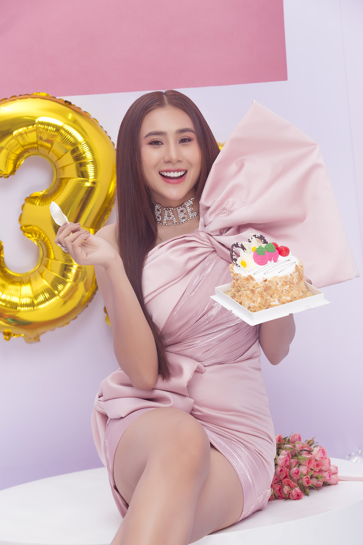 Hồ Bích Trâm: “Tôi lì lắm, có thể bán xe, bán nhà để tiếp tục làm phim nếu như không ai tài trợ”