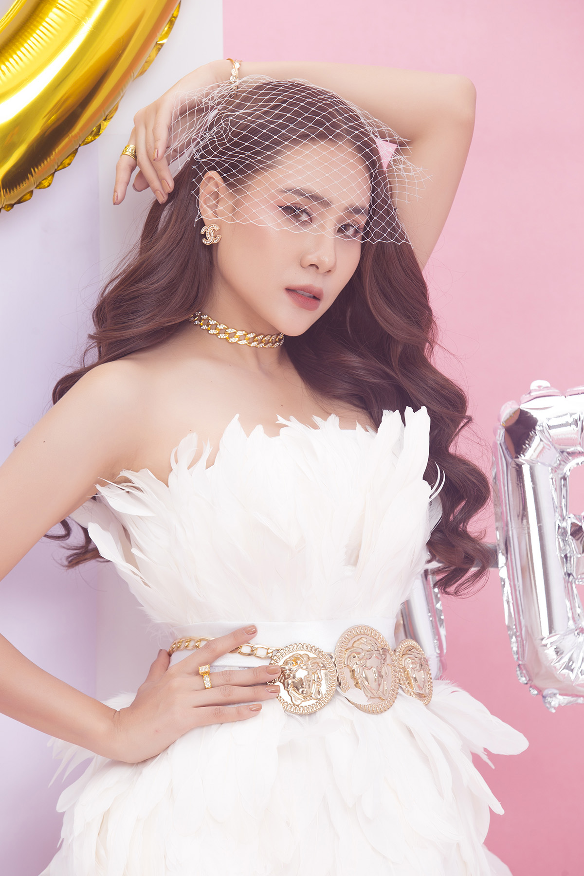 Hồ Bích Trâm: “Tôi lì lắm, có thể bán xe, bán nhà để tiếp tục làm phim nếu như không ai tài trợ”